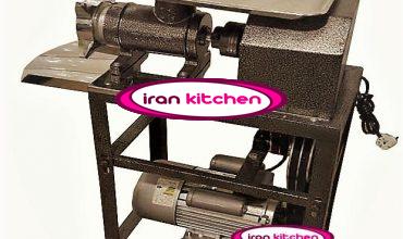 چرخ گوشت تسمه ای دارای دهنه 32 و دینام 2 اسب بخار